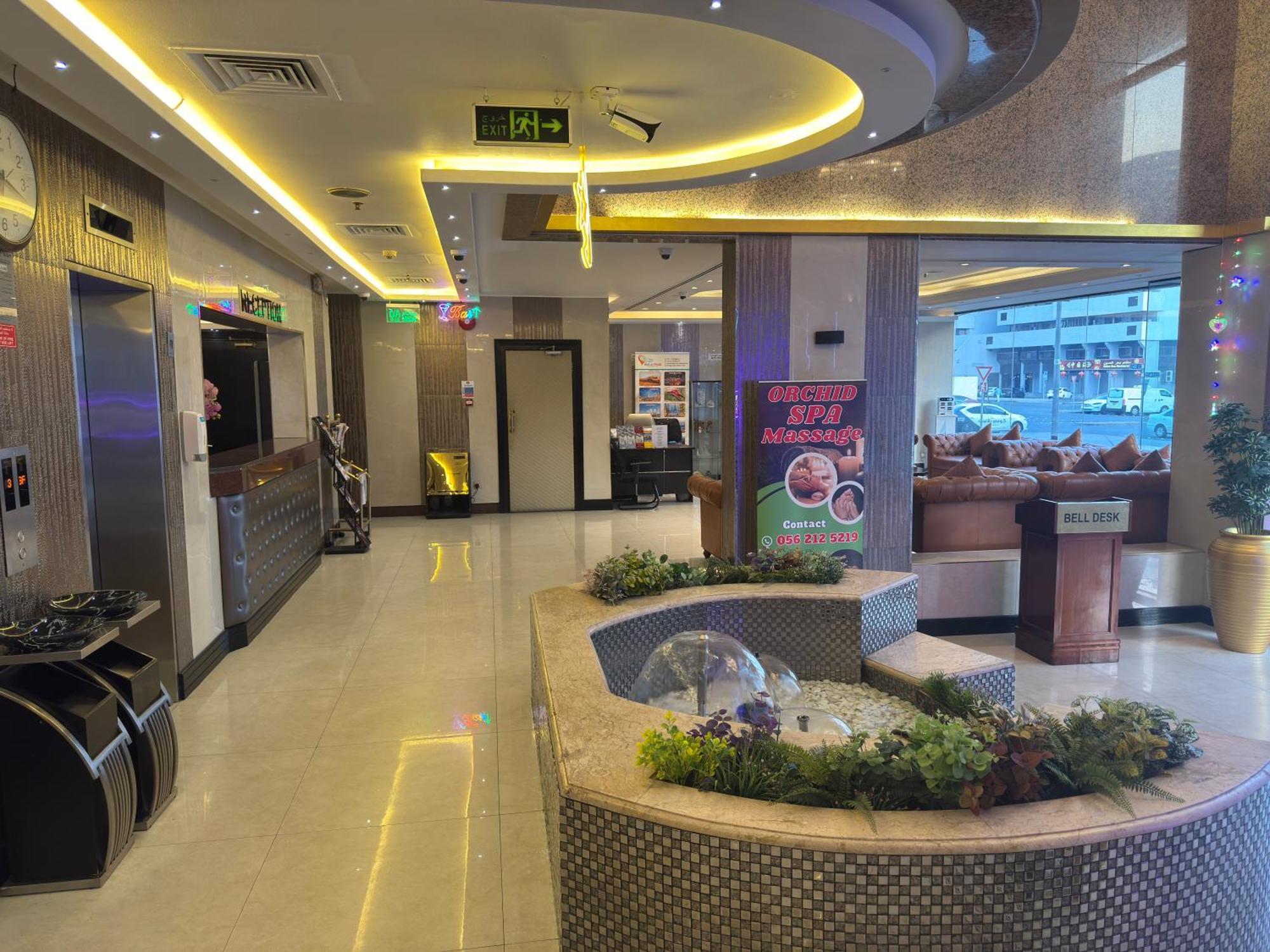Orchid Hotel Deira Дубай Екстериор снимка
