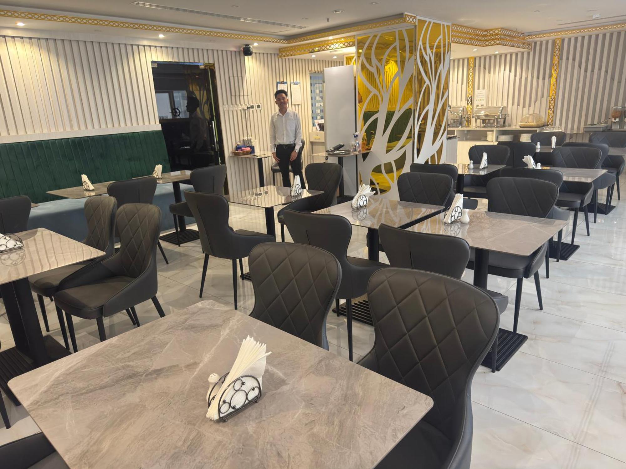 Orchid Hotel Deira Дубай Екстериор снимка